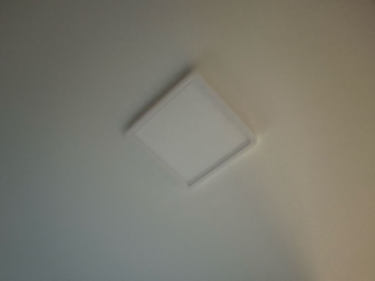 Kronleuchter & Deckenlampen: LED Deckenleuchte – Gebraucht aus Winterthur von ama_cz7g
