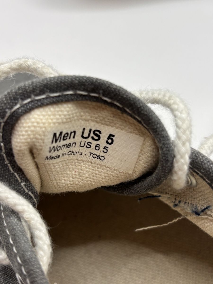Scarpe da donna: Vans Authentic Sneaker, grau, Gr. 37 – Usato da Lupsingen venduto da Butzelma 3