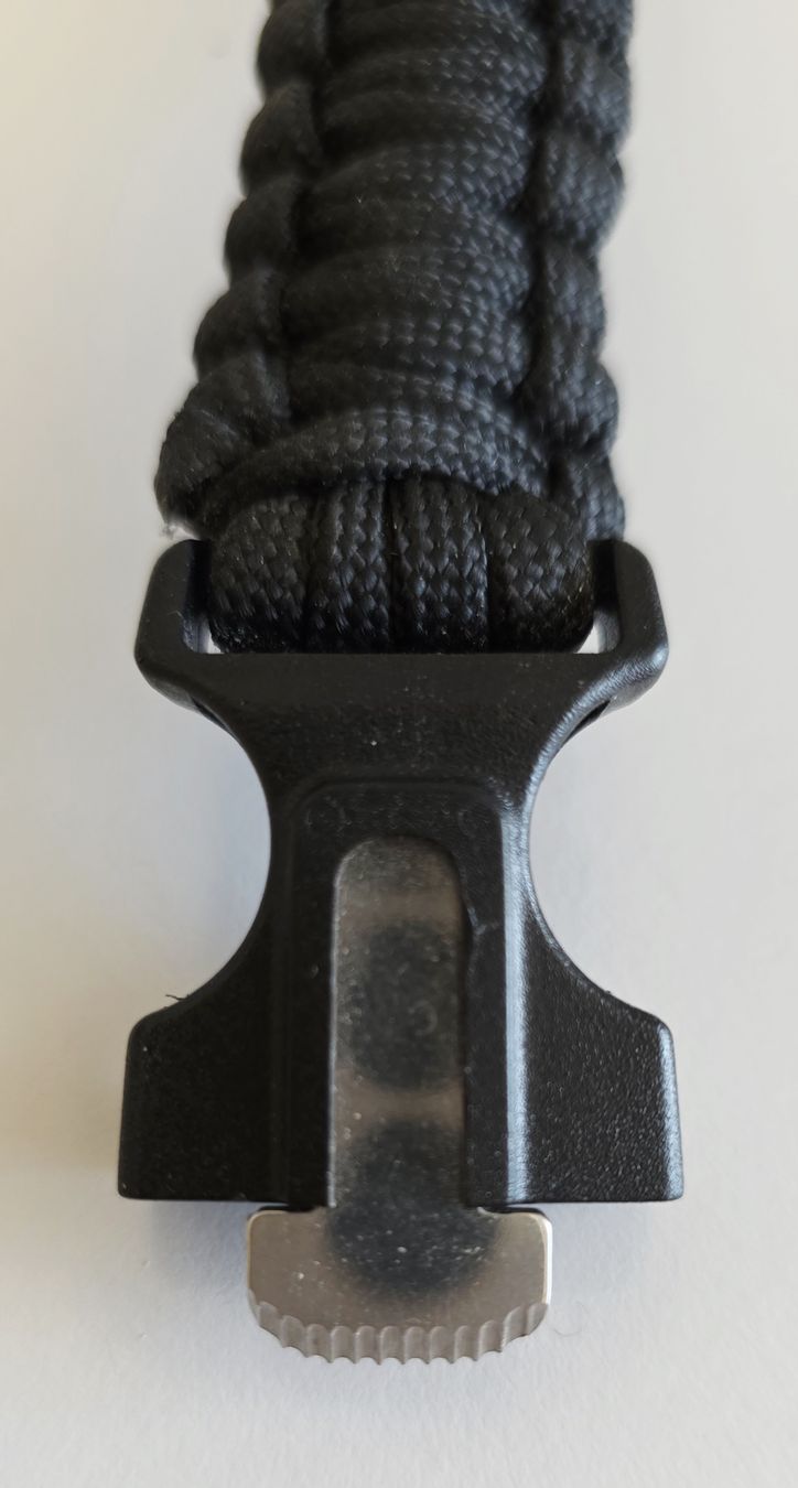 Bracciali & Braccialetti: Armband Camping survivel kompas pfeife feuerstein – Nuovo (secondo la descrizione) da wetzikon venduto da Bestedienste 2