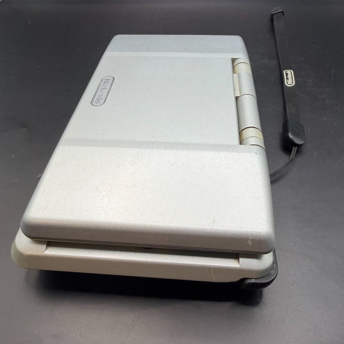 Nintendo Konsolen: Nintendo DS Silber Japan-Version – Defekt aus Düdingen von Nerdworld 5