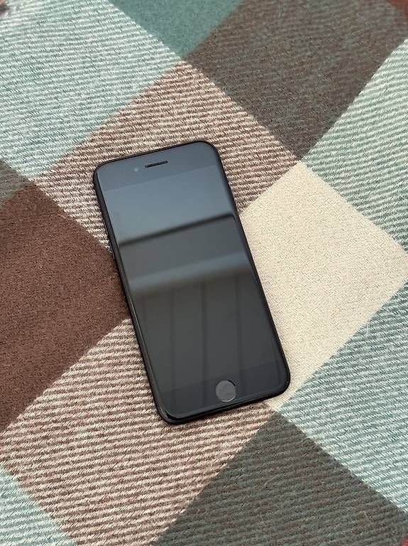 Apple Telefoni cellulari / Smartphones: iPhone 7 32gb – Usato da Effretikon venduto da Gettrix 1