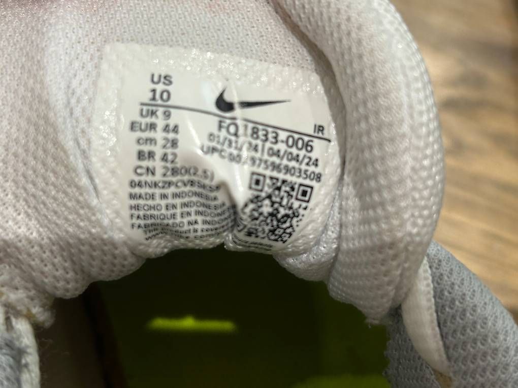 Nike Herrenschuhe: Nike Turnschuhe, Gr. 44 – Gebraucht aus Jona von grizzlyhedi01 2