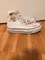 Converse Chuck Taylor Plateau weiss getragener Zustand 40