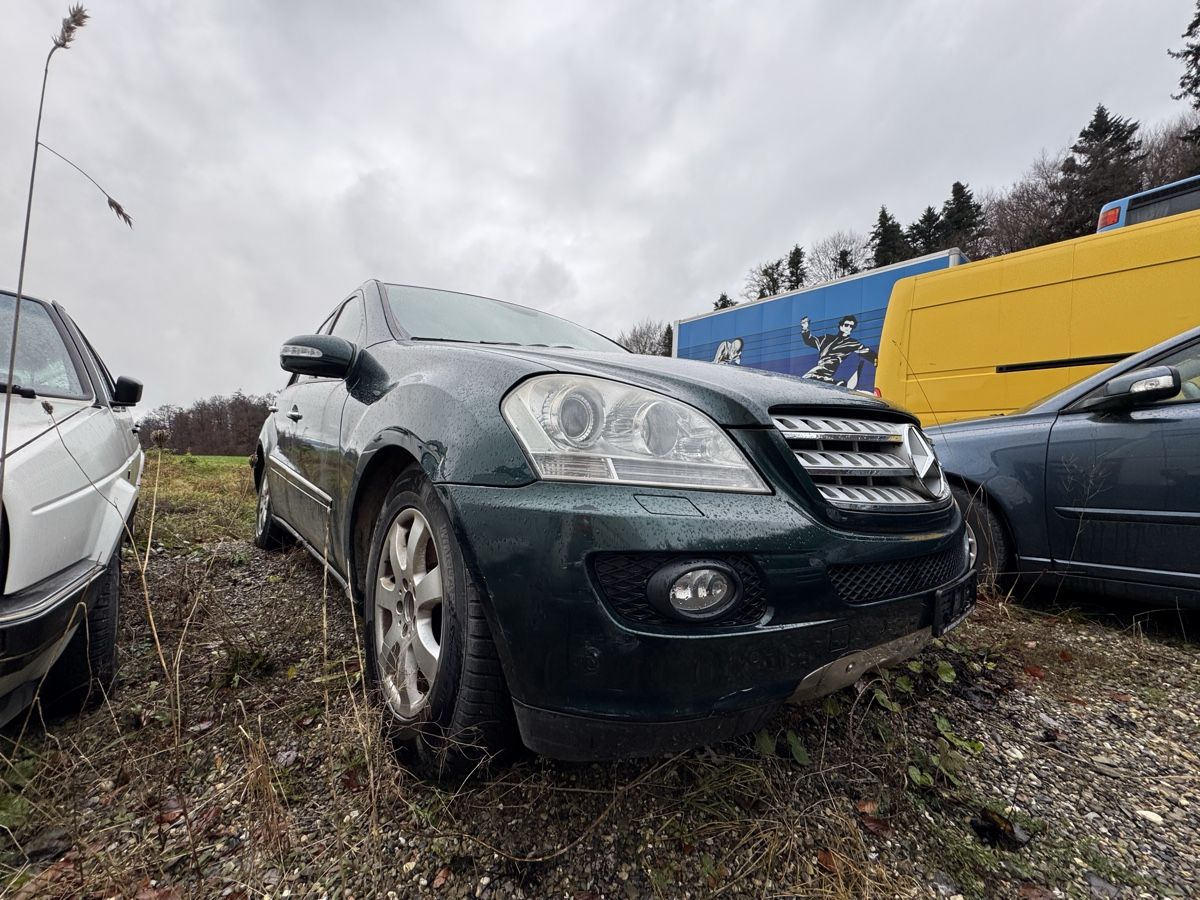 Mercedes-Benz Automobili: Mercedes ML 350 – Difettoso da Kirchdorf BE venduto da AmericanFootball.35 2