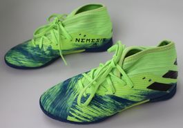 Chaussures de football Adidas Nemeziz t. 35 1/2