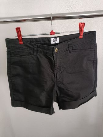 Schwarze Vero Moda Shorts Gr. 38