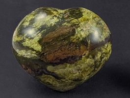 Opal Grün Herz 66mm, 160 Gramm