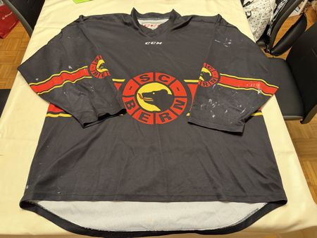 SC Bern Teainingstrikot Gameworn Junioren Grösse XXL
