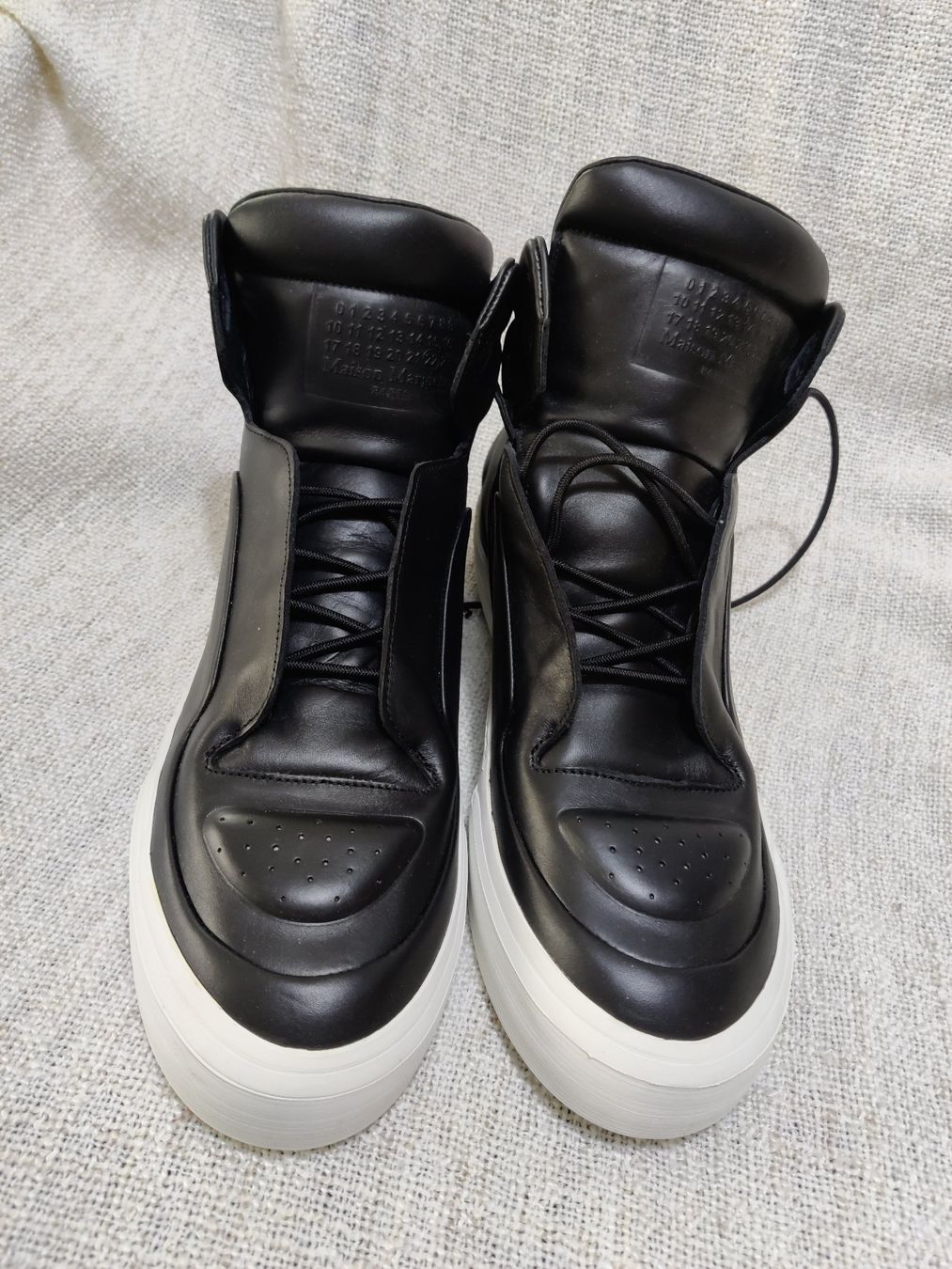 Maison Margiela Herrenschuhe: MAISON MARGIELA High Frequency Hightop sneaker US 12 EU 45.5 – Neu und originalverpackt aus Zürich von rgoller 2