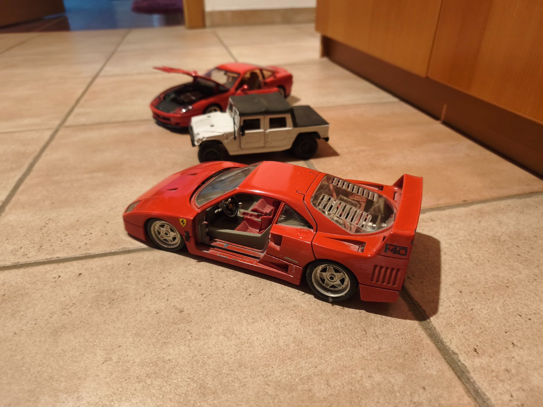 Ferrari Modellini d'auto: Ferrari und Hummer – Usato da Meltingen venduto da Apfelbaum64 1