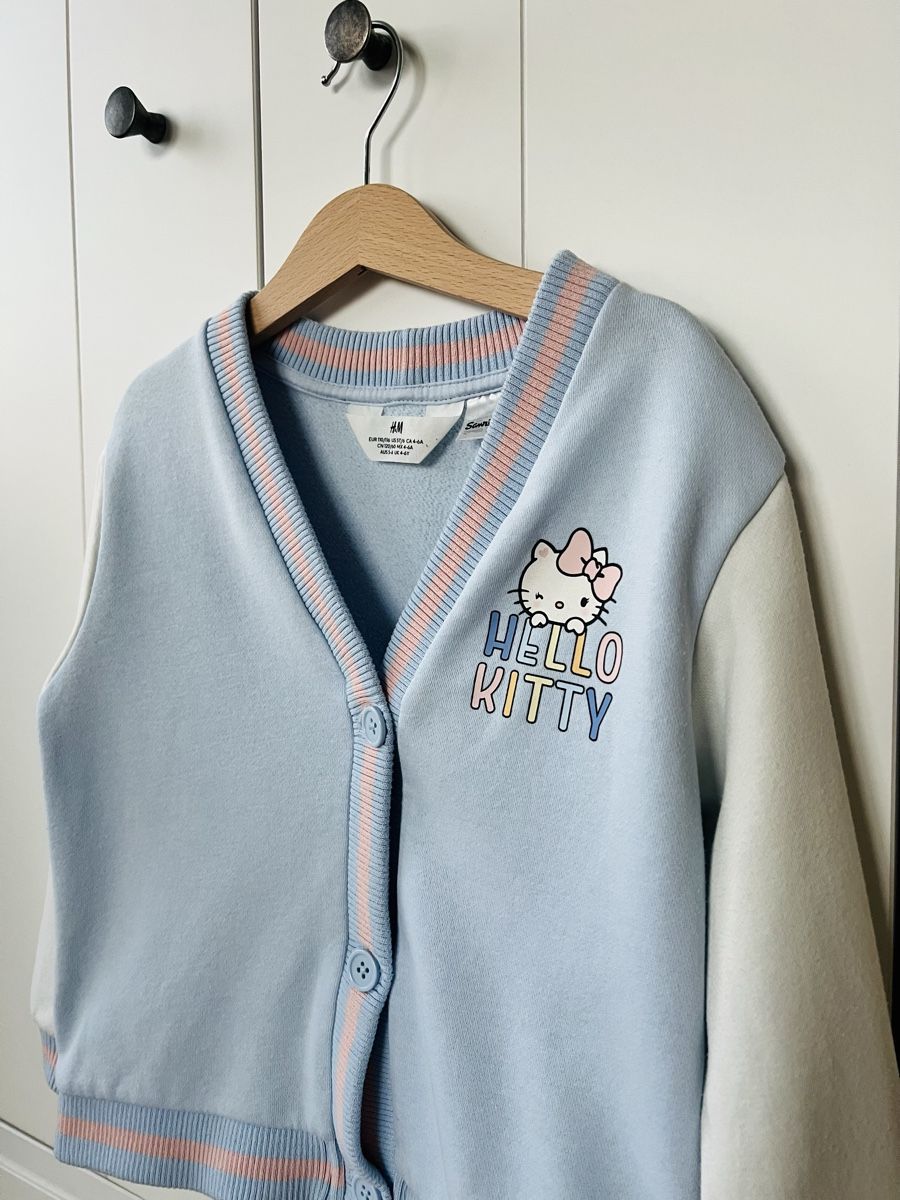 H&M Camicette, T-shirt & Top: H&M 110 - 116, Sweatshirt, Hello Kitty, Pullover blau – Usato da Burgdorf venduto da rulan 2