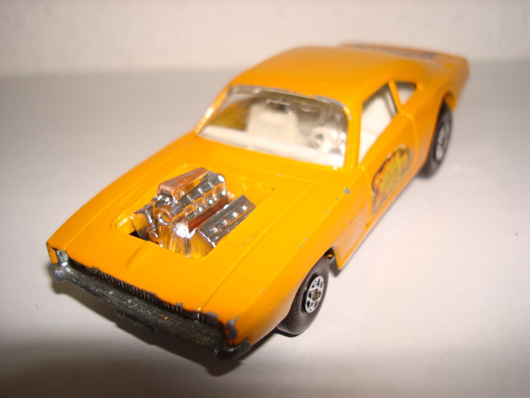 Matchbox Modellautos: Dodge Charger Dragster 1:43 Matchbox – Gebraucht aus Diegten von isetta590