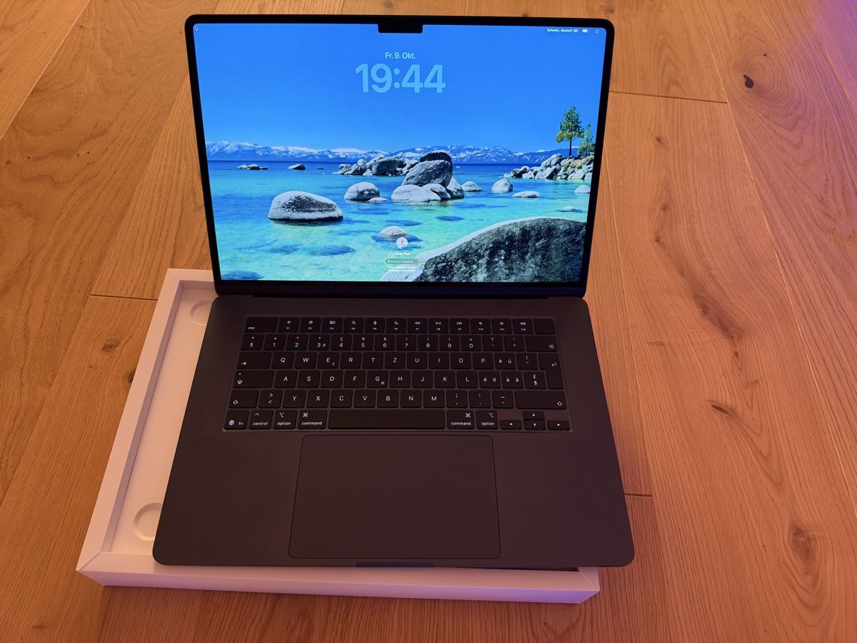 Apple Notebook: APPLE MacBook Air 2026 15.3", – Nuovo (secondo la descrizione) da Busswil BE venduto da FLURIBOY1 2