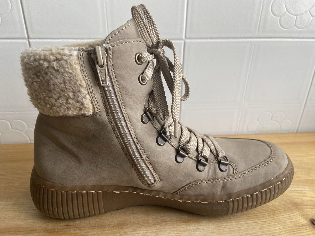 Scarpe da donna: Schuhe – Usato da Baden venduto da Sarahhedwig 1