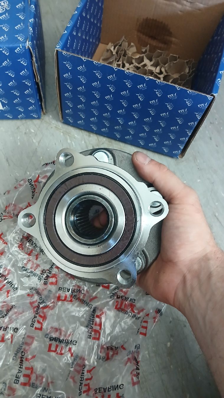 Mitsubishi Tutti pezzi di ricambio auto: Mitsubishi Radlager hinten L oder R – Nuovo e nell'imballaggio originale da Rickenbach LU venduto da mai_cyk6 3