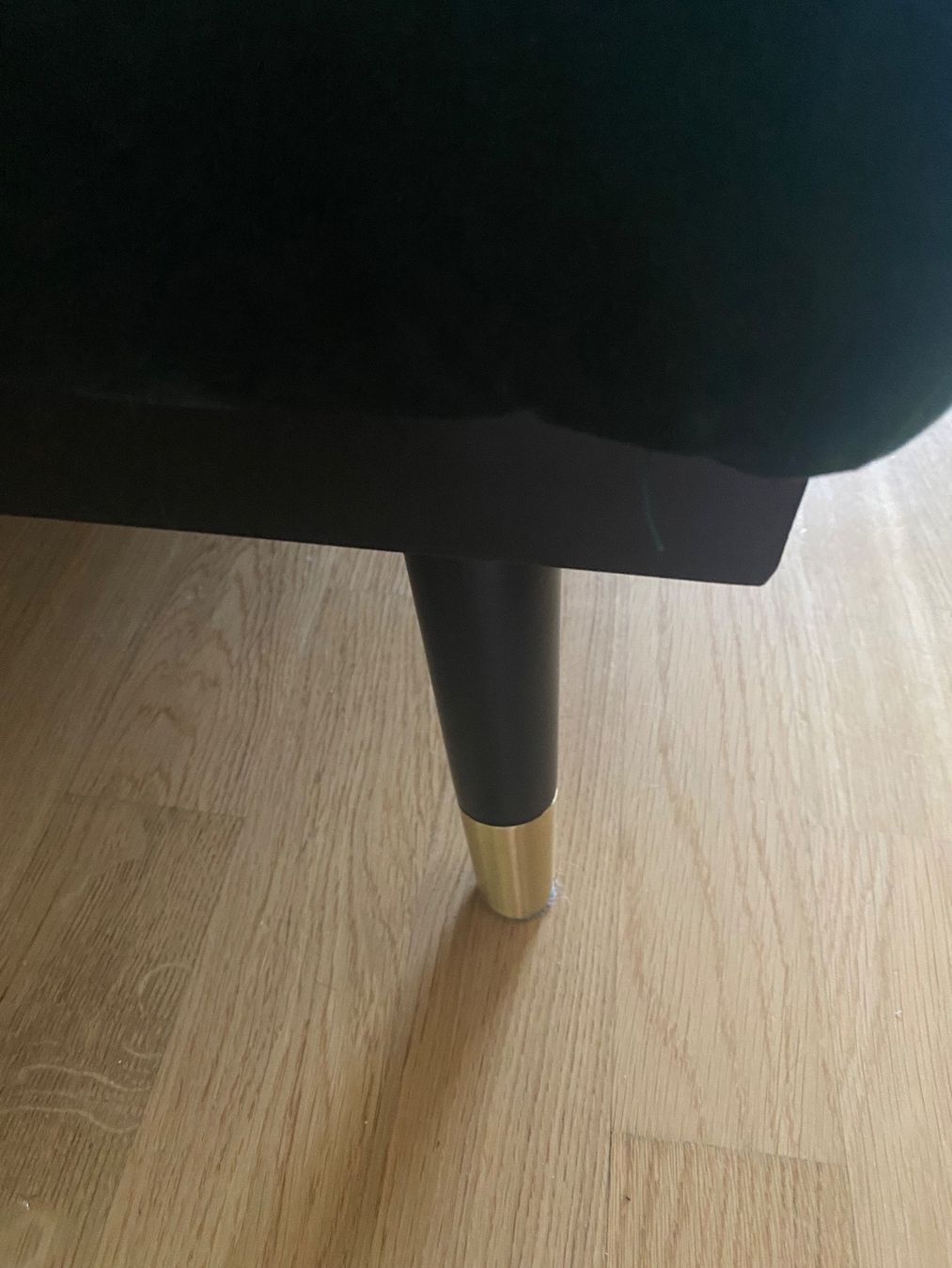 Sofas: Samt Sofa Grün Ausziehbar – Gebraucht aus Kreuzlingen von  3