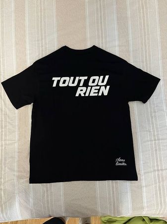OVERSIZED T-SHIRT GRÖSSE XL 