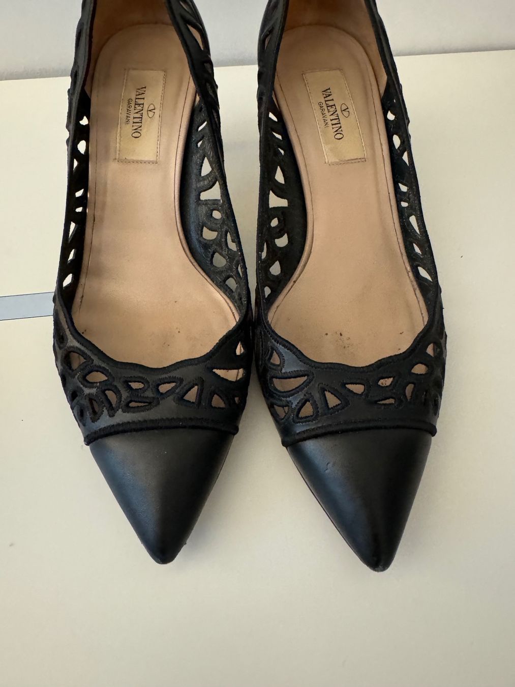 Valentino Scarpe da donna: Valentino Punps 37.5 – Usato da Meilen venduto da Antete 1