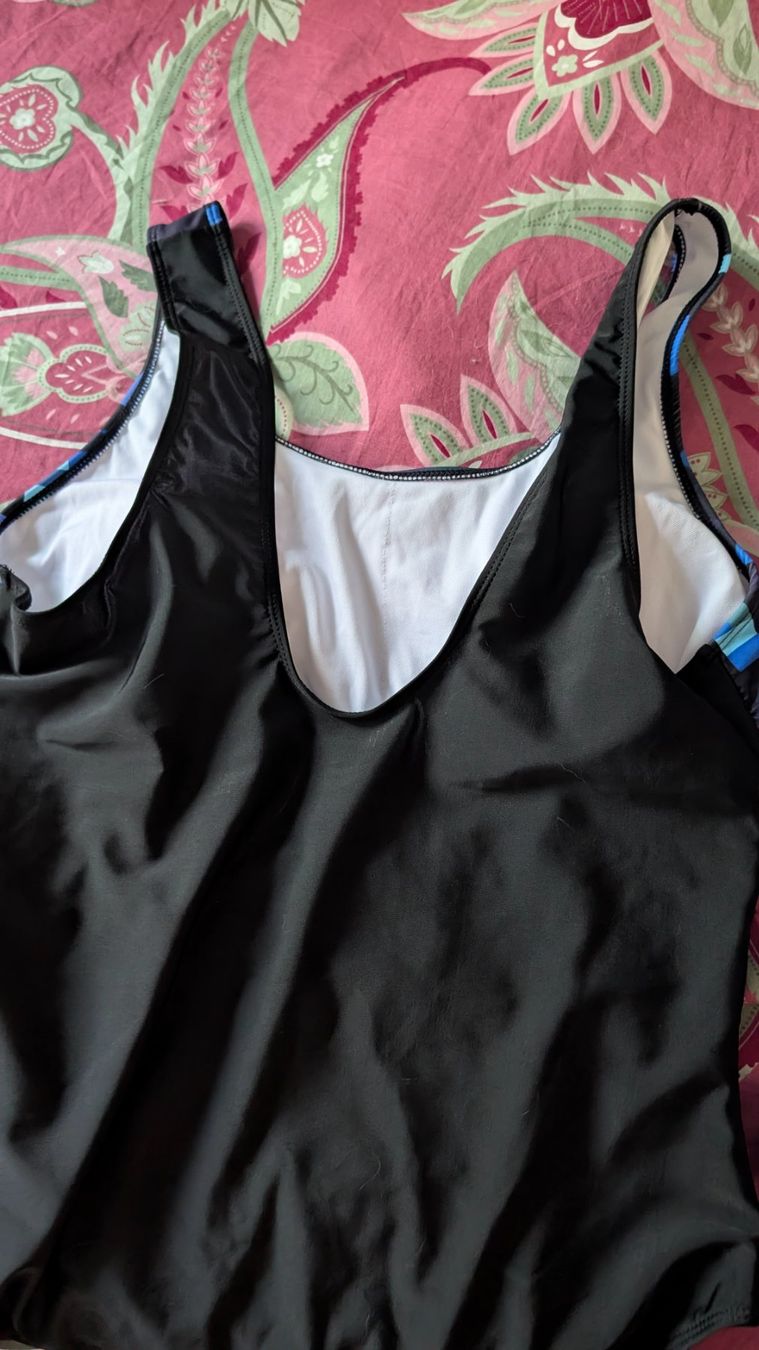 Badekleider & Bikinis: Maillot de bain – Gebraucht aus Bernex von Natalys 1