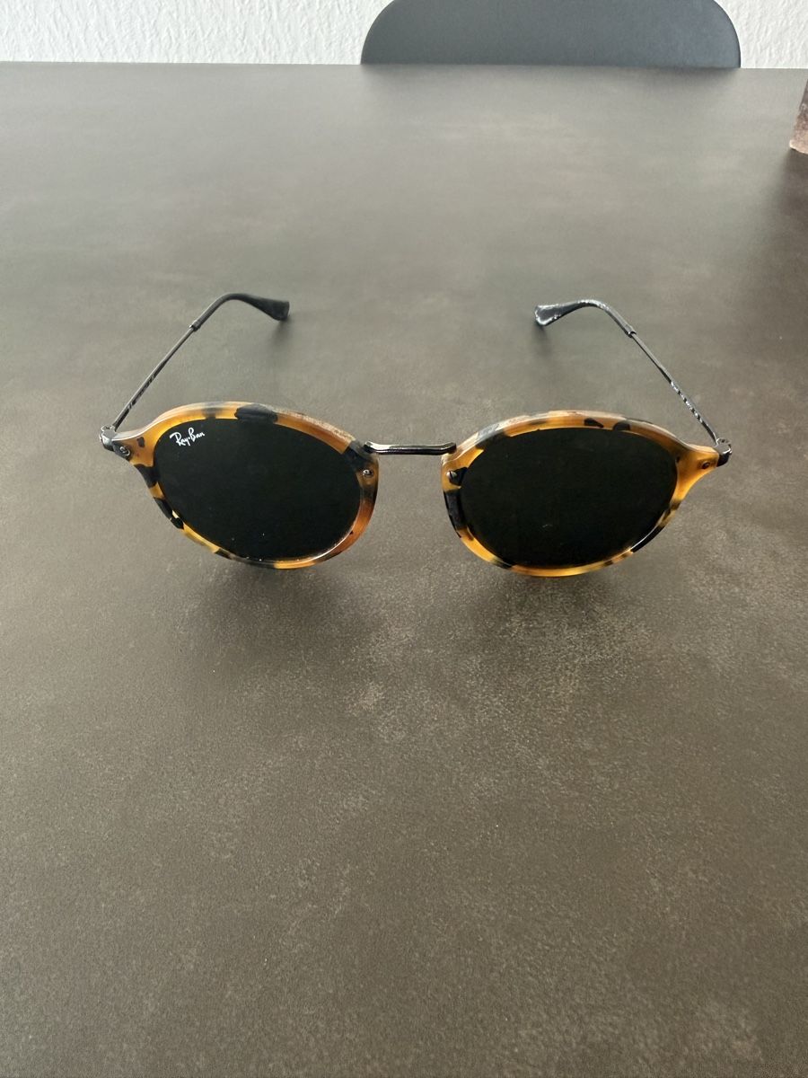 Ray-Ban Occhiali & Lenti: Lunette ray ban  – Usato da Pully venduto da Afagone