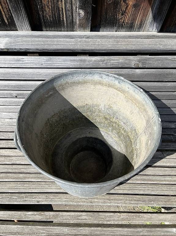 Vasi & Recipienti: Blumenvase – Usato da Ganterschwil venduto da rusus96 2