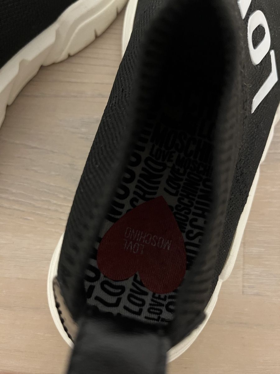 Moschino Damenschuhe: Love Moschino Sneaker 35 neu – Neu (gemäss Beschreibung) aus Birrwil von vanyboo 8