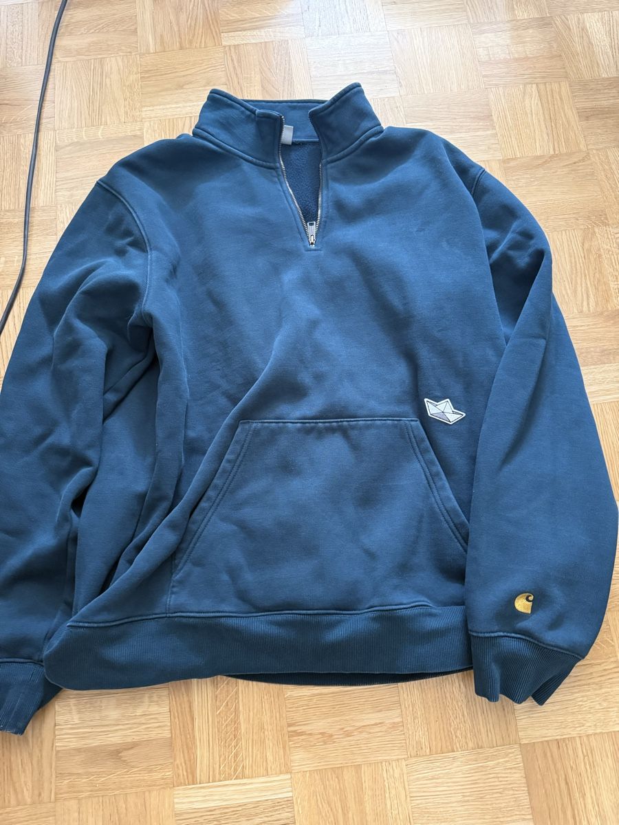 Carhartt Pulls & Sweat-shirts: Grüner Carhartt Pullover Grösse l – D'occasion à Solothurn par EmanuelKummer
