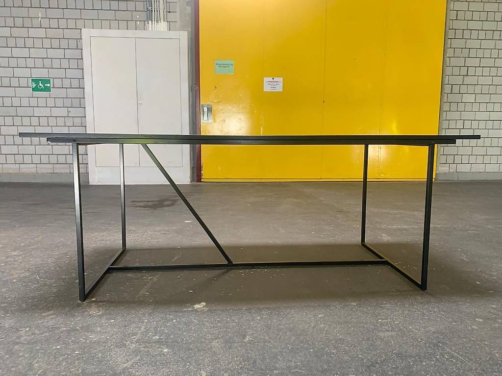 Tavoli: Tisch "Mesa Nero" von Heerenhuis – Usato da Seengen venduto da Giho 3