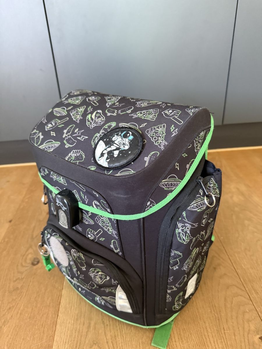 Zaini: Tiger family school backpack  – Usato da Unterägeri venduto da Tommtes 2