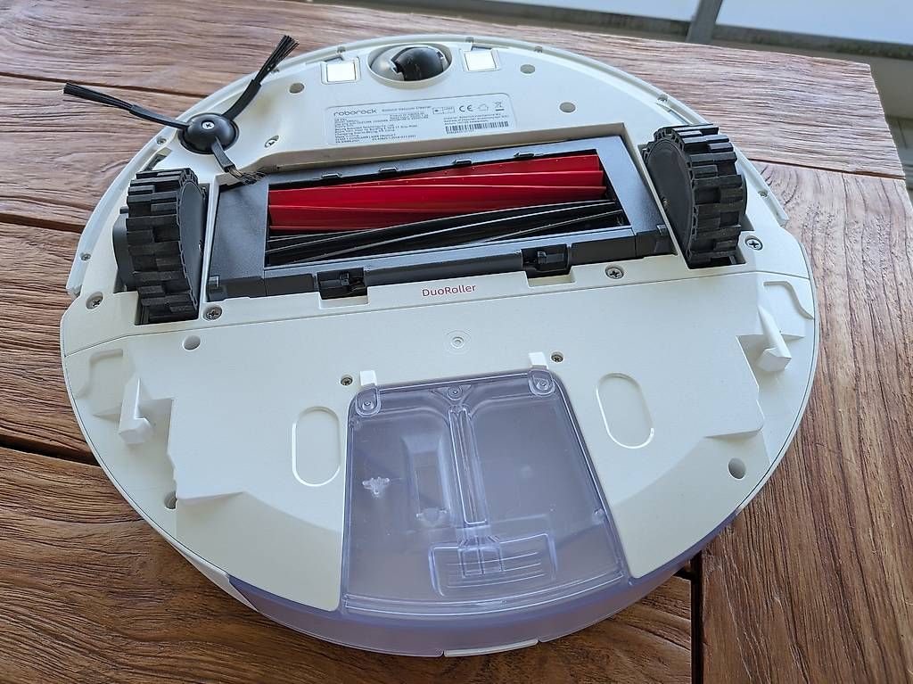 Roborock Aspirapolveri & Accessori: Roborock Q8 Max Staubsaugerroboter mit Zubehör – Usato da Zofingen venduto da Torquenstein 2
