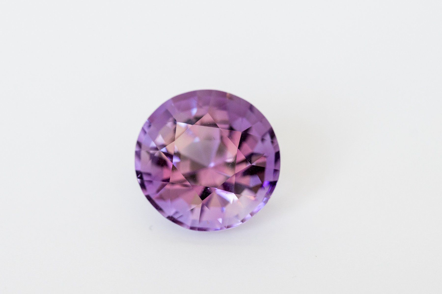 Pietre preziose: Améthyste quartz – Usato da Vevey venduto da Manicky