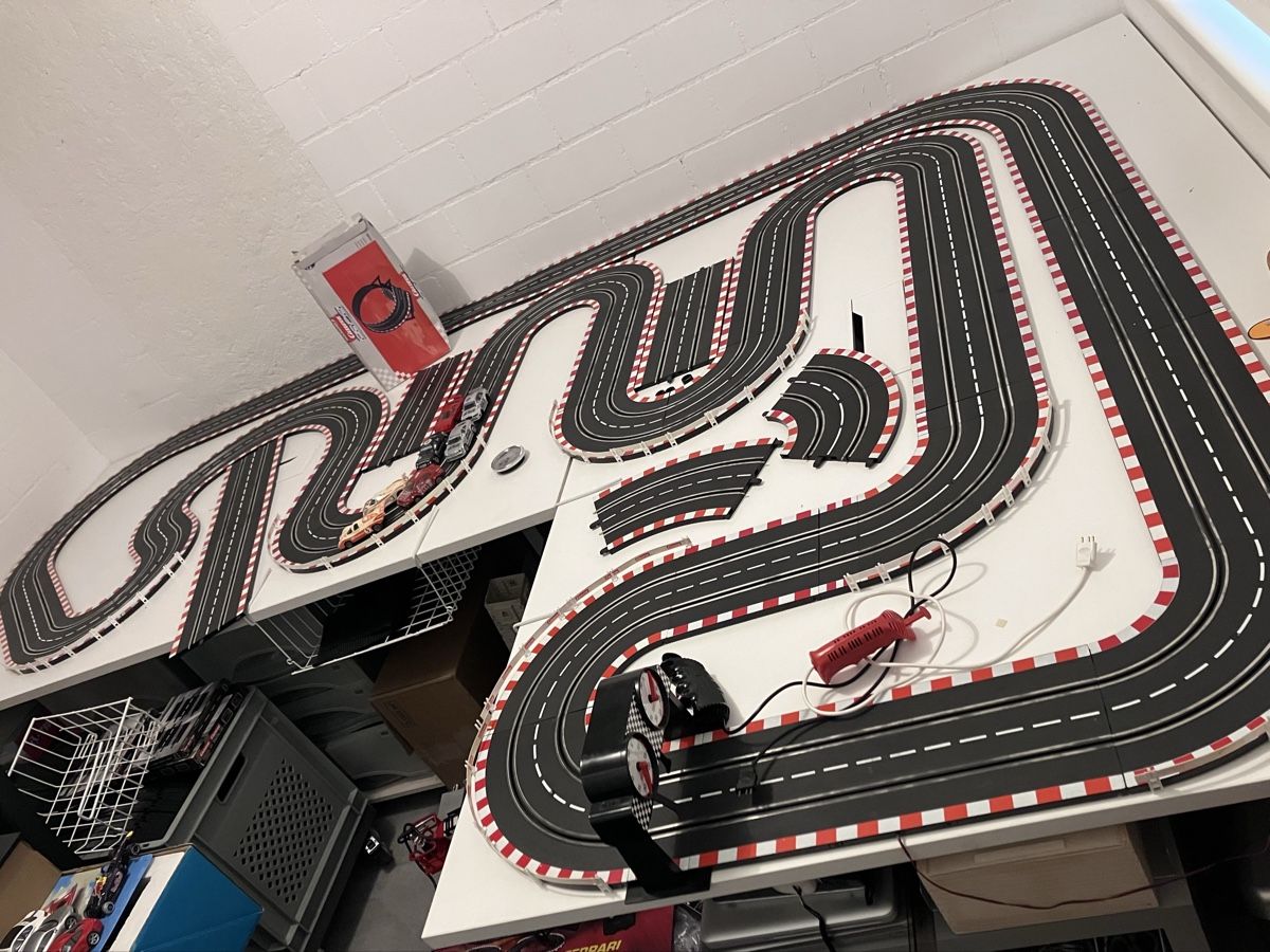 Carrera Circuits: Carrera Profi Bahn – D'occasion à Winkel par Bluesharry1