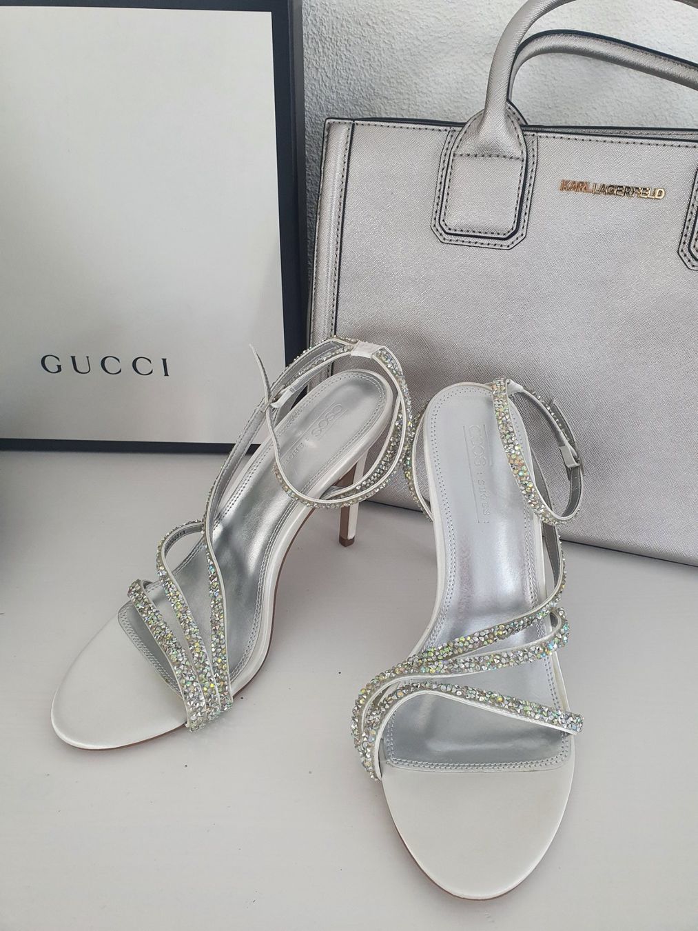 Asos Scarpe da donna: Schuhe Asos, Größe 40, silver, Satin – Nuovo e nell'imballaggio originale da Zuchwil venduto da ger_ws6t