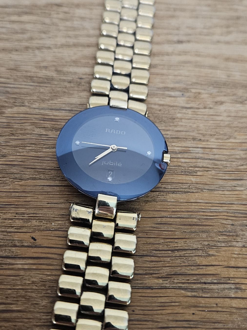 Rado Orologi: Rado Jubile Damenuhr 30mm – Usato da Flamatt venduto da pie_f9zm 9