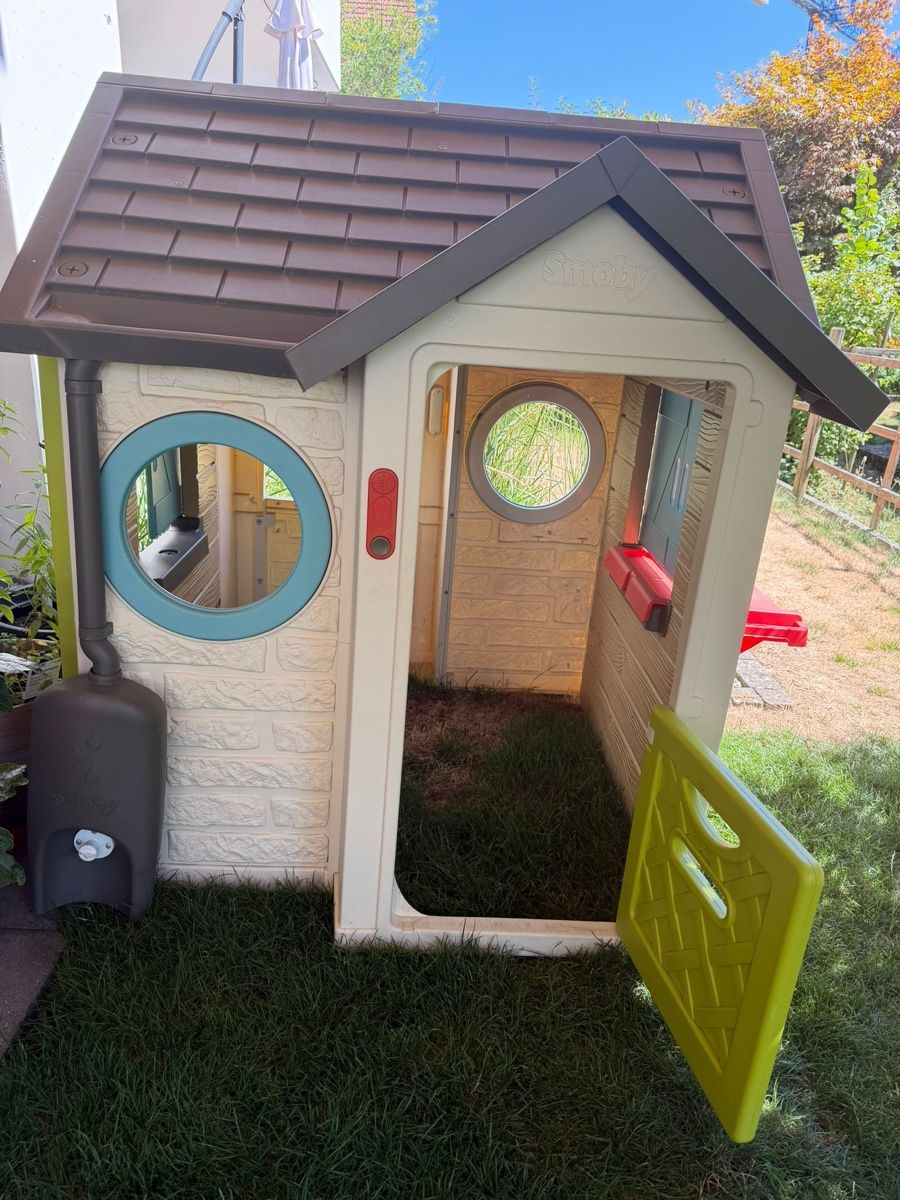 Maisons pour enfant: Garten Spielhaus – D'occasion à Oberkirch LU par Gmerz