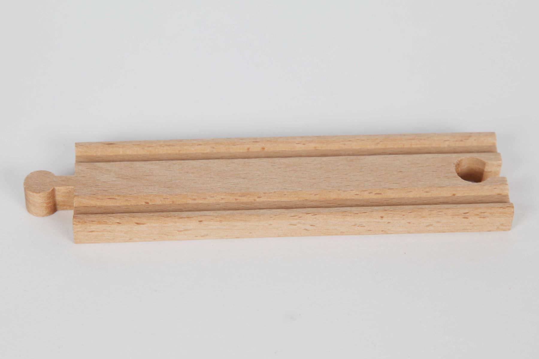 Brio Giocattoli: Holzeisenbahn "Gerade Schiene 15 cm" – Nuovo (secondo la descrizione) da Malters venduto da leif