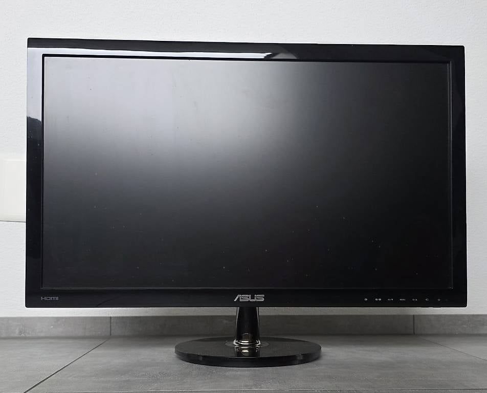 Asus Monitore: ASUS PC-Bildschirm  68 cm (27")  HDMI – Gebraucht aus Rothenburg von herrenad