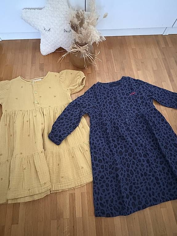 Robes: Tiny Cottons Kleider 2Y – D'occasion à Schlieren par var_dms8
