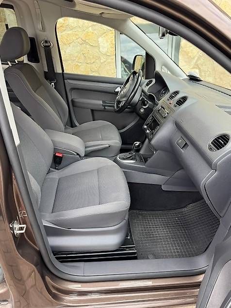Autos: VW Caddy M. 1.6D BMT – D'occasion à Moutier par La_ge 3