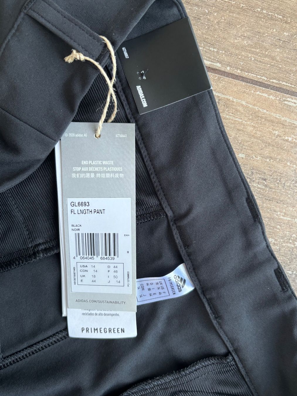 Adidas Pantaloni: 44_adidas golf_NEU_LP 90 sfr – Nuovo e nell'imballaggio originale da Versegeres venduto da kista 1