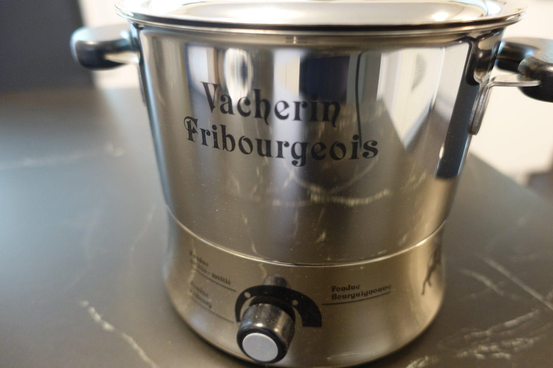 Elettrodomestici da cucina: Caquelon "Vacherin Freiburger Type 6421 – Nuovo (secondo la descrizione) da Belp venduto da Mazarron58 2