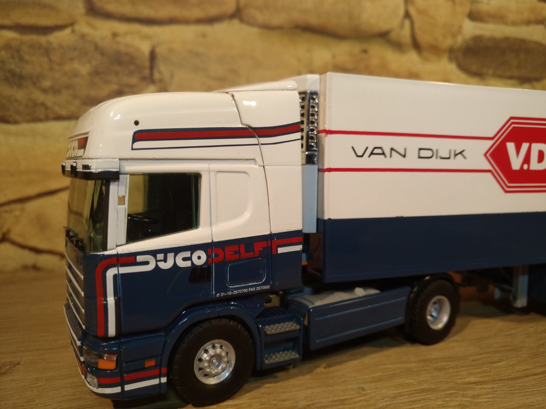 Tekno Modellbausätze & Standmodelle: Tekno 1:50  Scania  144  V8 V.D.D. – Gebraucht aus Ennetmoos von Truckdiver 6
