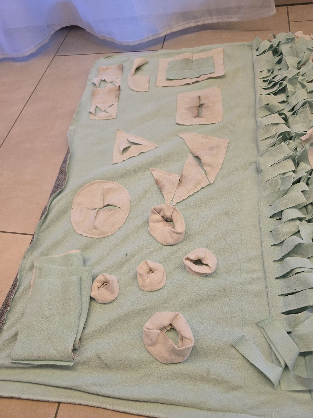 Giocattoli: Grosser Schnüffelteppich – Usato da Rickenbach b. Wil venduto da Kth_v8 2