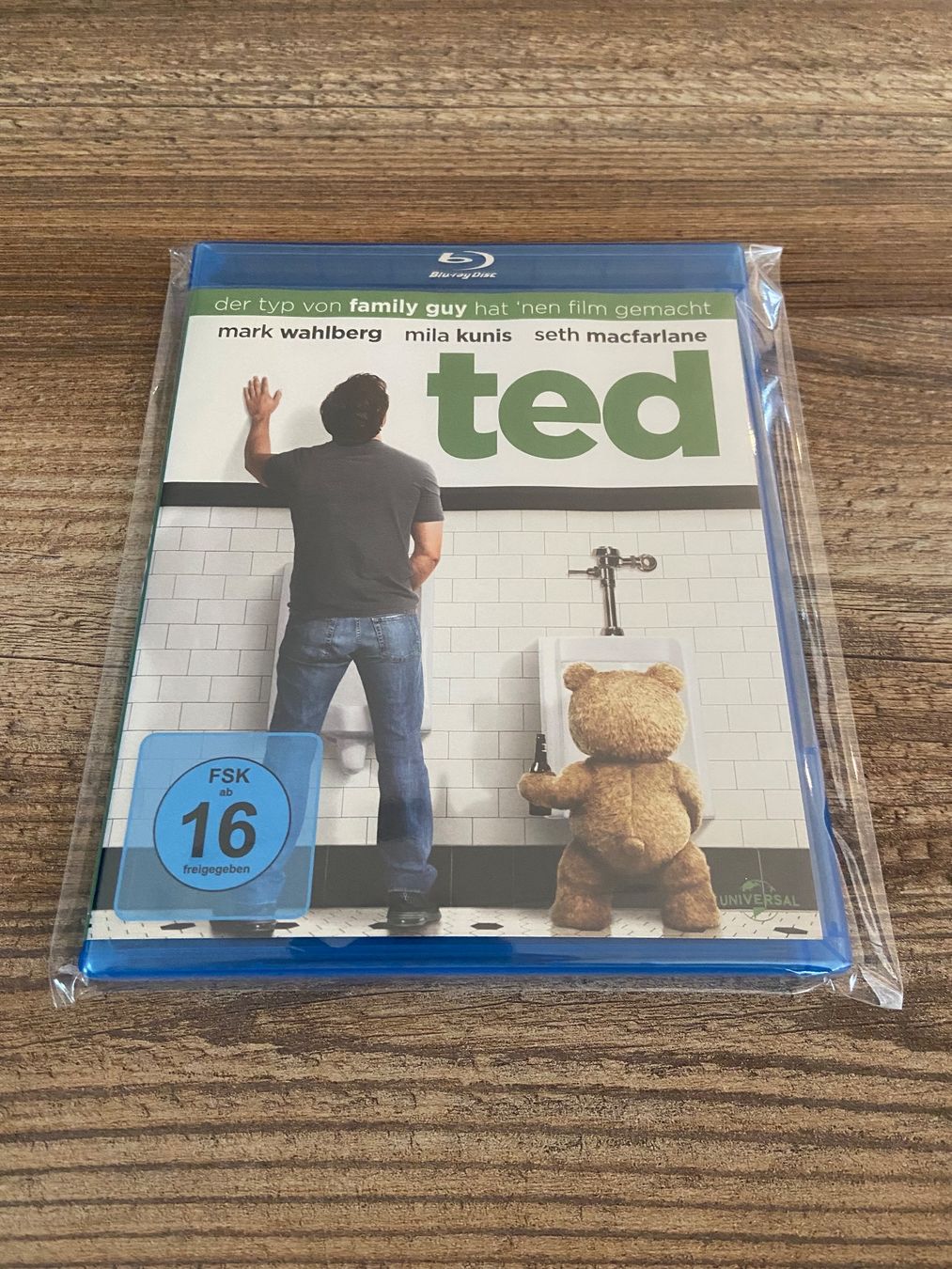 Tutti i DVDs: TED Blu-ray in Top Zustand! – Usato da Hasle LU venduto da P89erni01