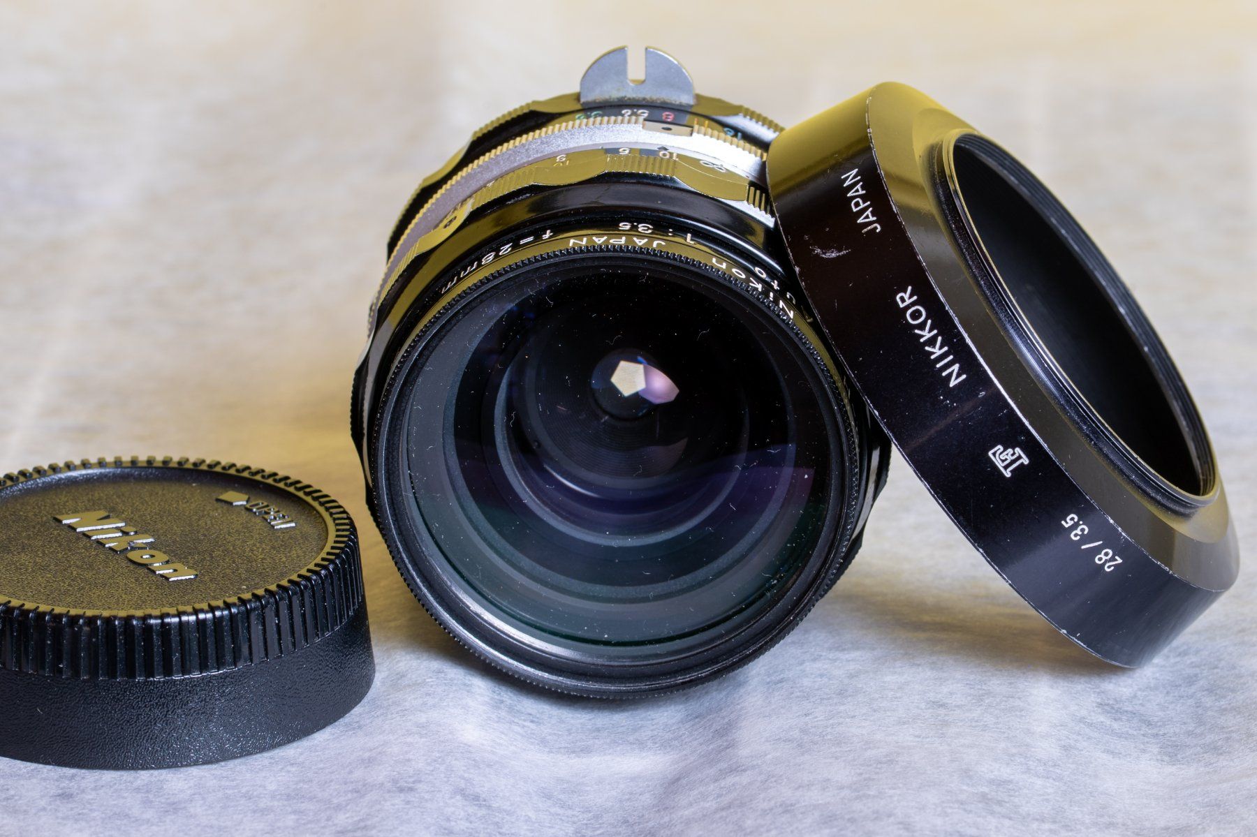 Nikon Obiettivi: Nikon Nikkor 28mm 1:3.5 – Usato da Bubikon venduto da Manarola 1