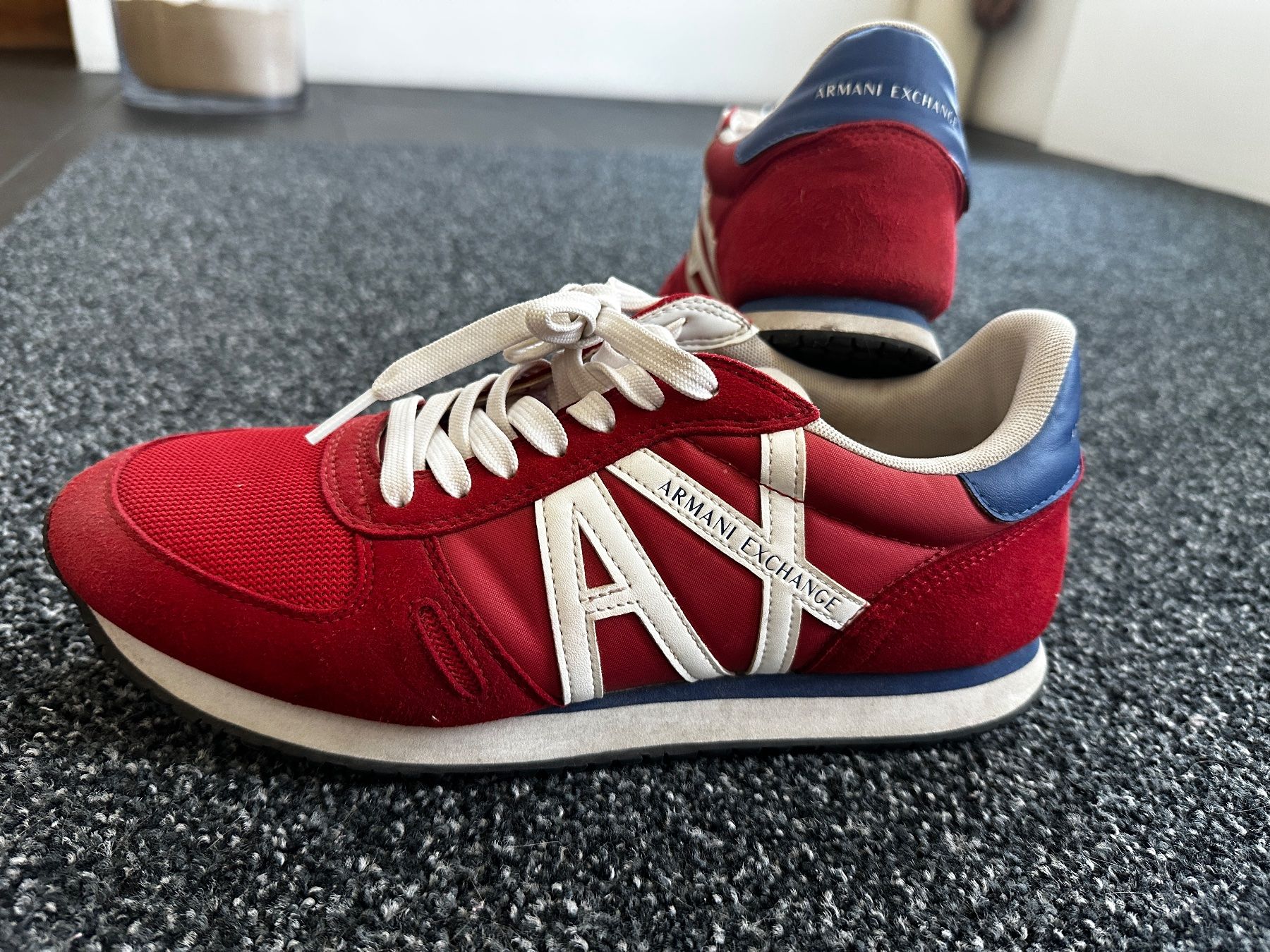 Armani Scarpe da uomo: Sneaker Armani Exchange – Usato da Müstair venduto da pattipattu