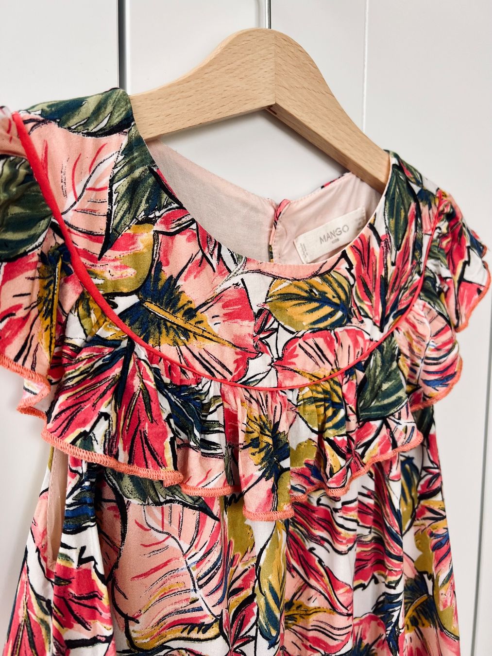 Mango Vestiti & Gonne: Mango, 104, Kleid, luftig, Blumen, rosa – Usato da Burgdorf venduto da rulan