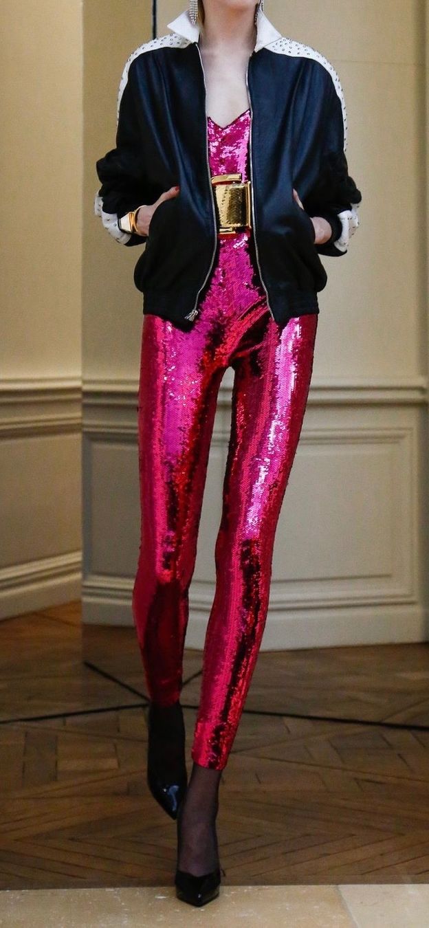 Saint Laurent Tute: Saint Laurent, jumpsuit S rose sequins – Usato da Genève venduto da dachaw