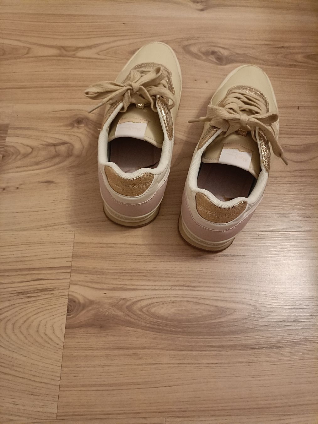 Pepe Jeans Scarpe da donna: Schuhe Pepe Jeans – Usato da Domat ems venduto da Marika2213 2