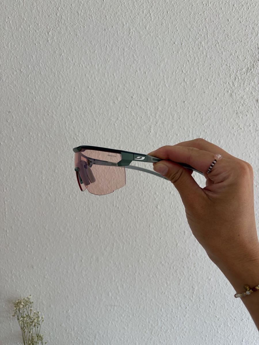 Julbo Brillen & Gläser: Julbo React Sunglasses – Gebraucht aus Zürich von yidan.fischer 1